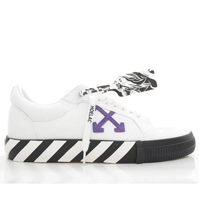 Off-White Sneakers Arrow Logo Low-Top product detail image 15