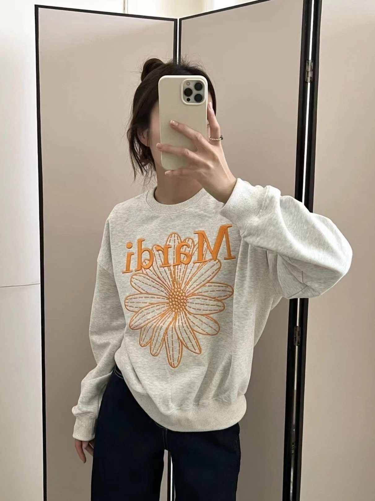 Mardi Mercredi Floral Print Navy Sweatshirt Sweater - 15