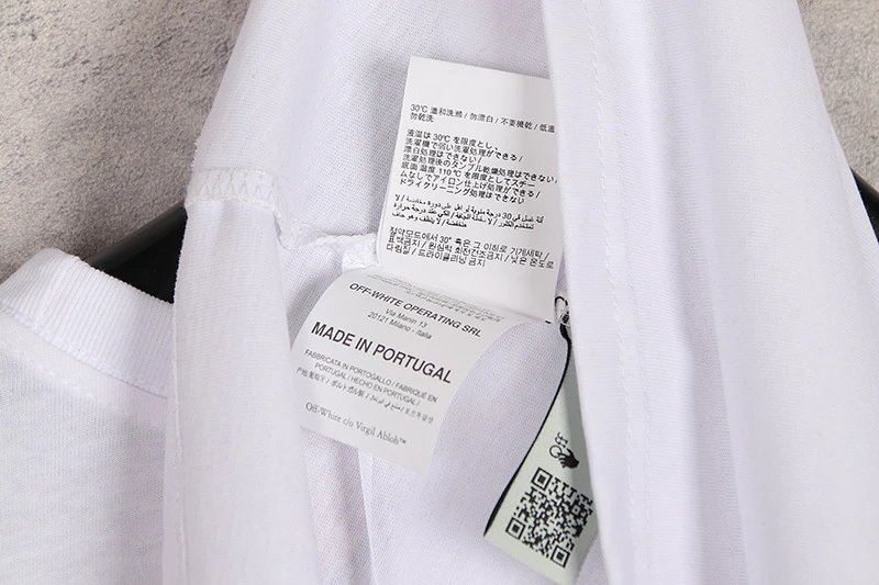 Off-White Arrow Print T-Shirt Black and White - 5