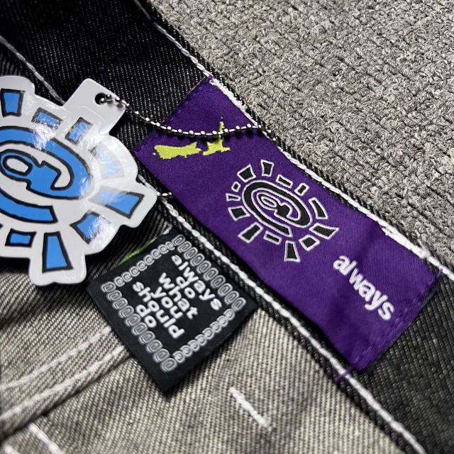 Unbranded Jeans Wide-leg with contrast stitching and graphic back-pocket print product detail image 14