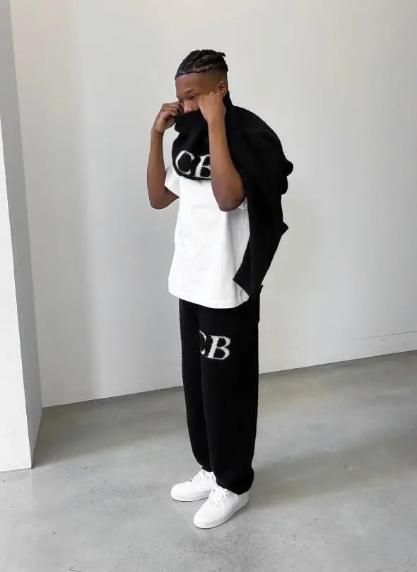 Design CB Logo Knit Hoodie White Hoodie - 10