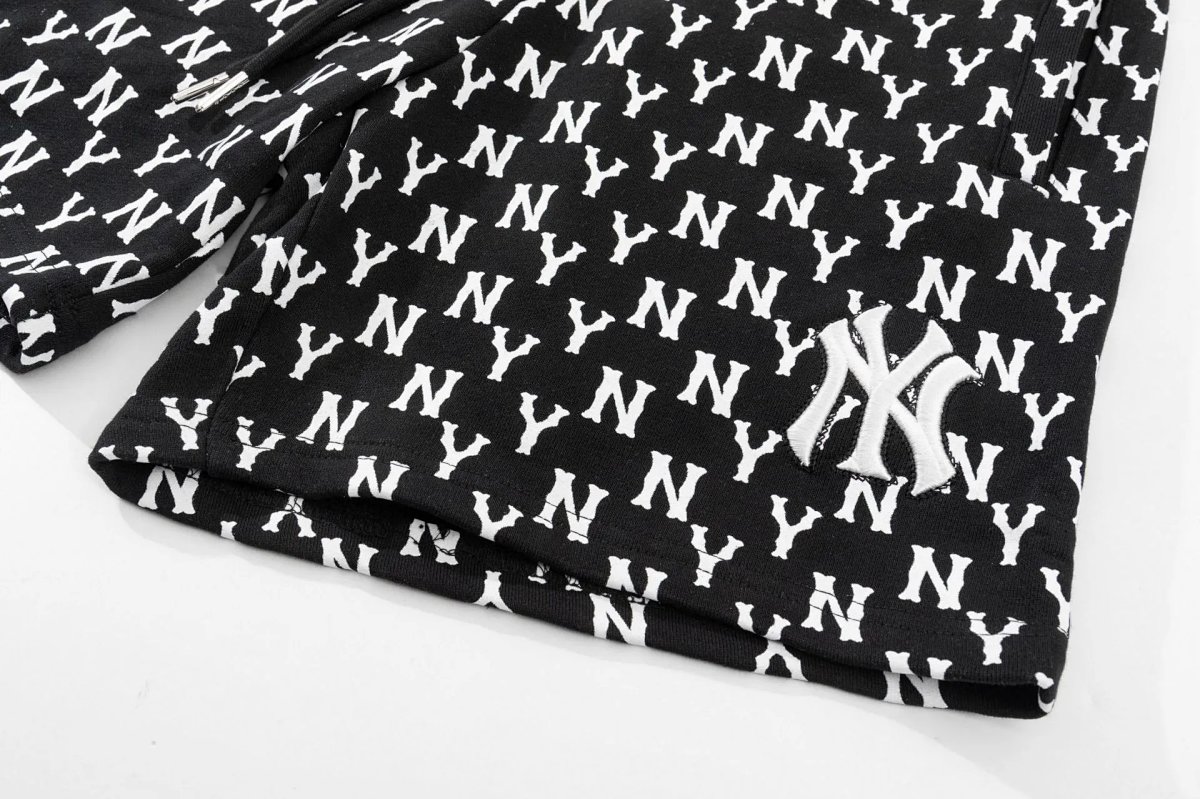 Mitchell & Ness New York Yankees All-Over Logo Shorts Navy Blue Shorts product detail 43 in Litbuy spreadsheet finds