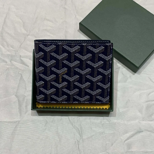 Goyard Wallets & Card Holders Chevron-Pattern Bifold Wallet product detail image 8