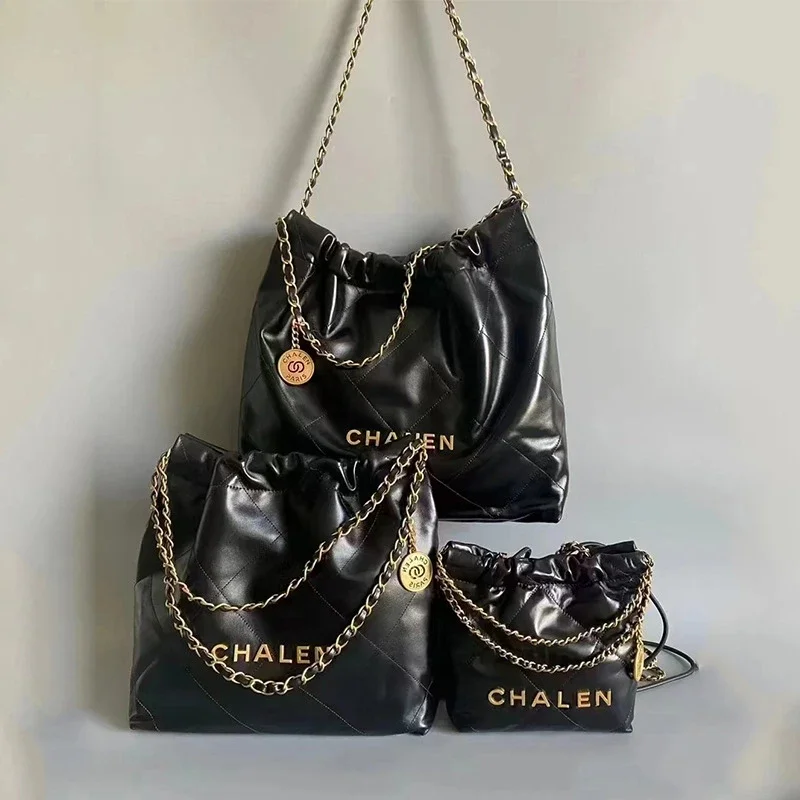CHALEN Quilted Chain