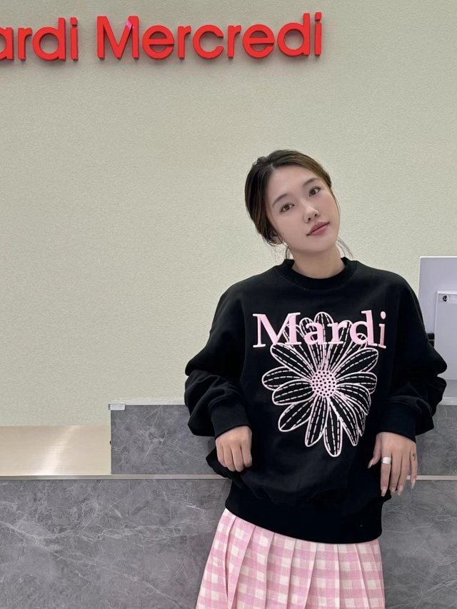 Mardi crew sweatshirt: seller detail photo 13
