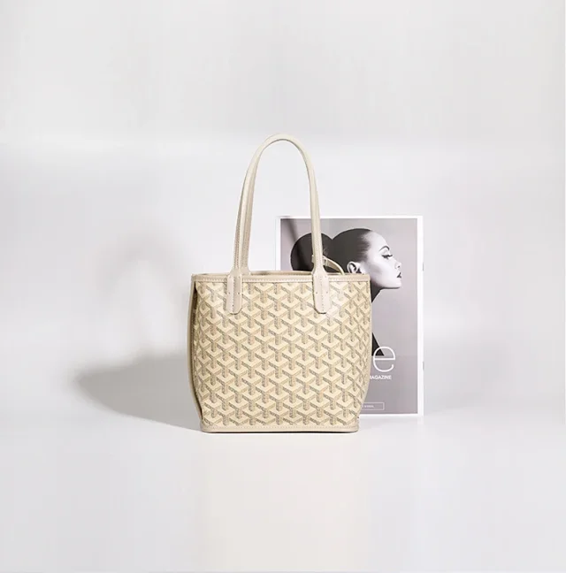 Goyard Handbags Reversible Mini Tote with Pouch product detail image 9