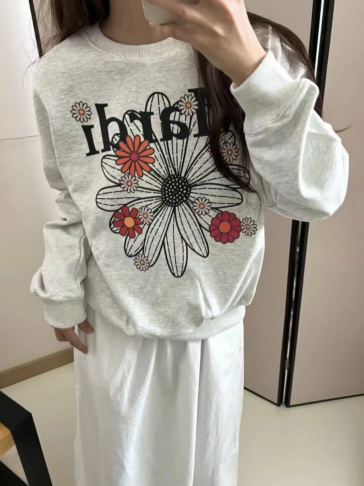 Mardi Mercredi Floral Print Navy Sweatshirt Sweater - 19