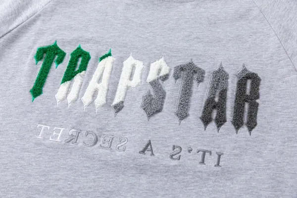 Trapstar Gothic Logo Graphic T-Shirt Gray - 8