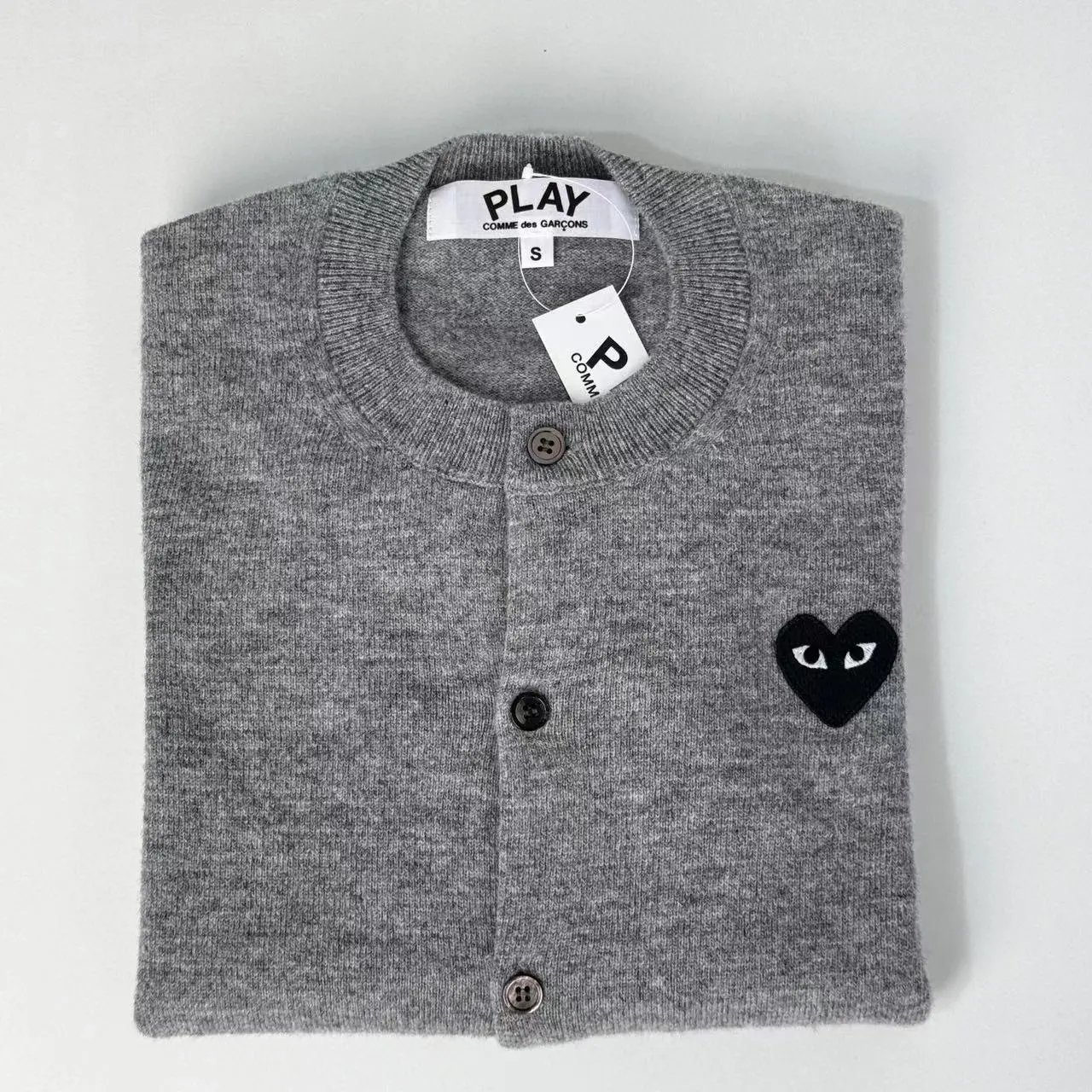 Round Neck Heart Couple Wool Knit Cardigan photo 4