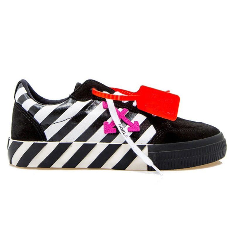 Off-White Sneakers Arrow Logo Low-Top — Color 8