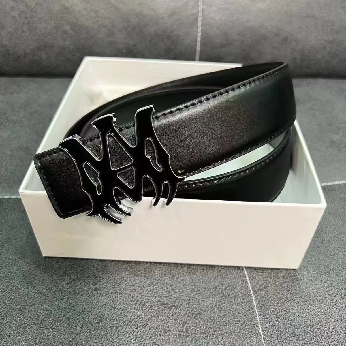 Design Gothic Logo Buckle Black Leather Belt - 11