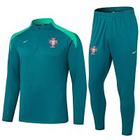 2425 Portuguese Dark Green