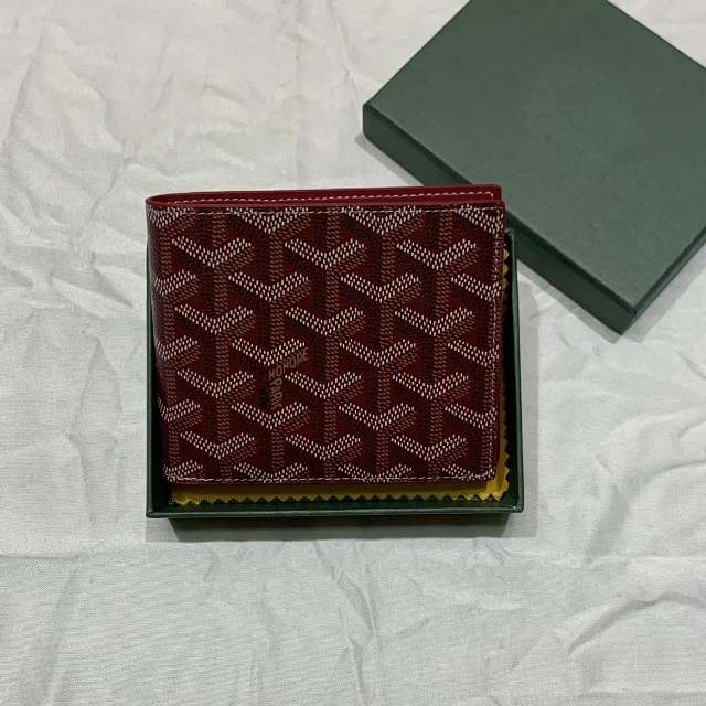 Goyard Wallets & Card Holders Chevron-Pattern Bifold Wallet product detail image 16
