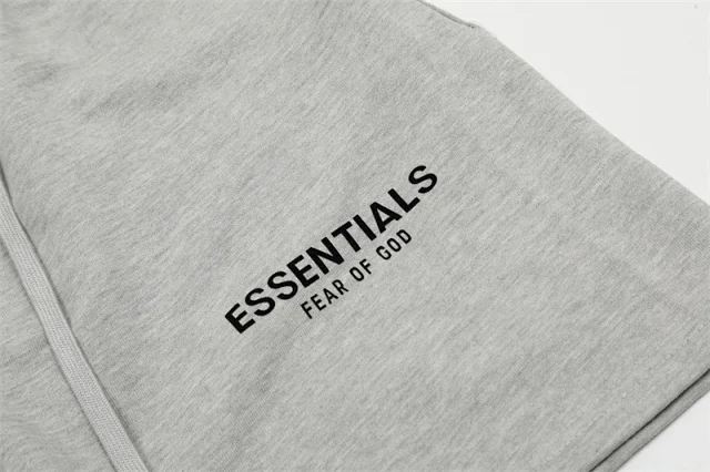Fear of God Shorts ESSENTIALS drawstring logo product detail image 46