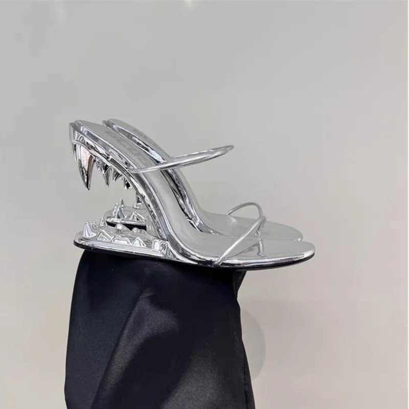 GCDS Morbid Metallic Fang Heel Sandals Silver - Kornelek