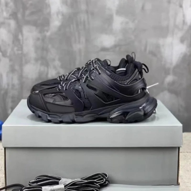 Balenciaga Track Low Black - Kris