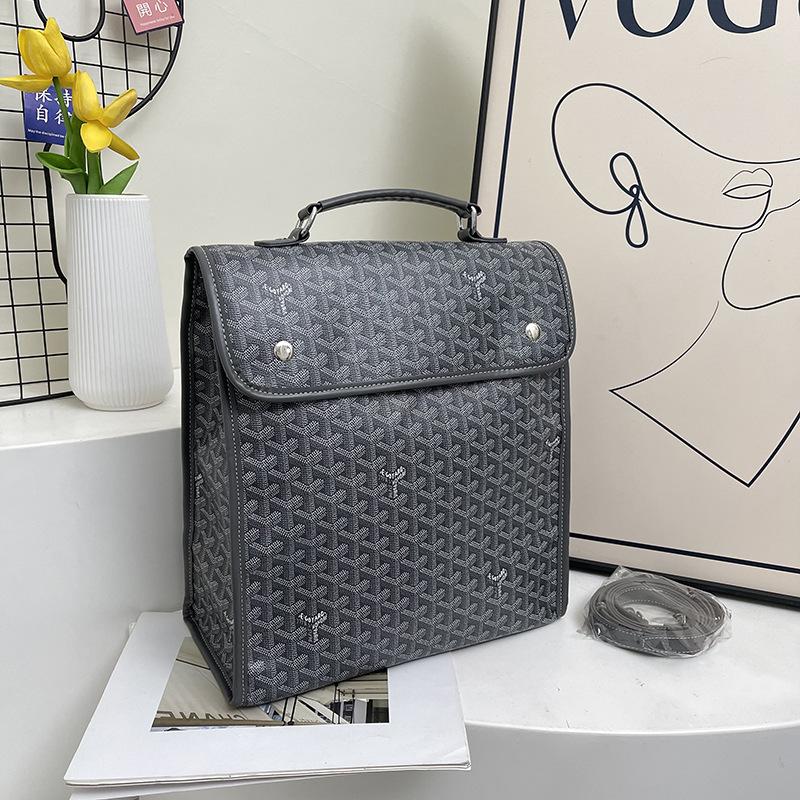 02Goyard