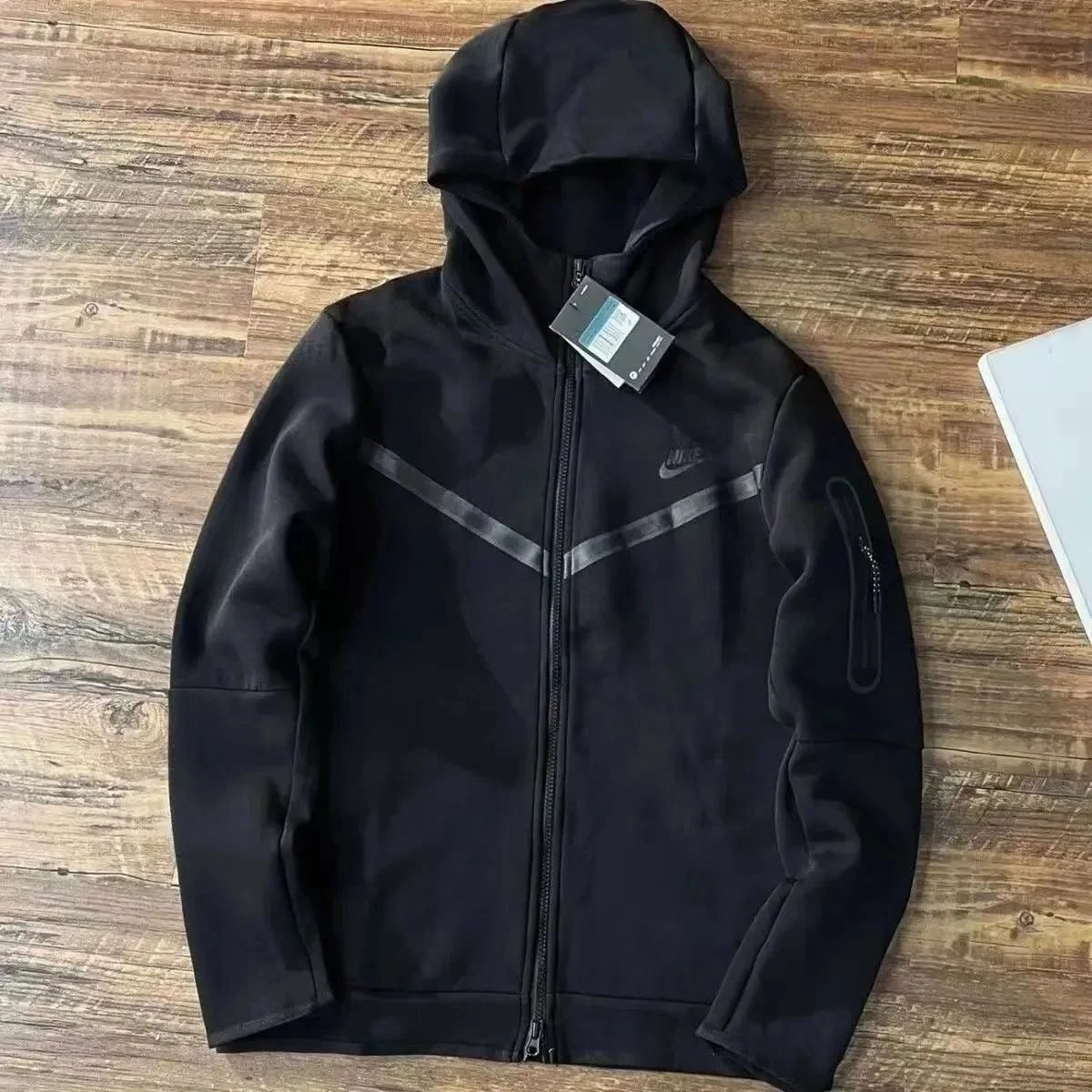 Nike Solid Black