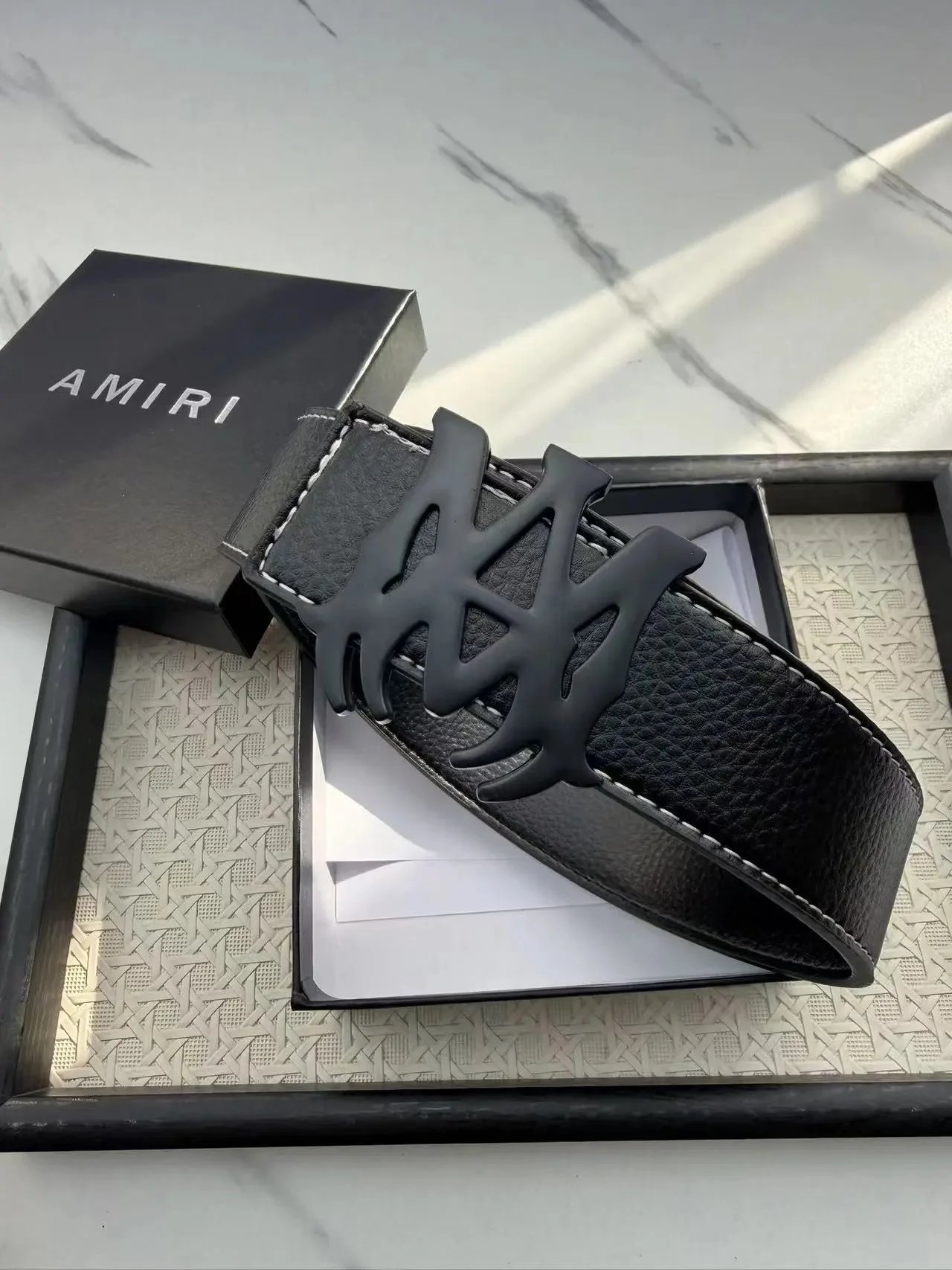 AM▲IRI8