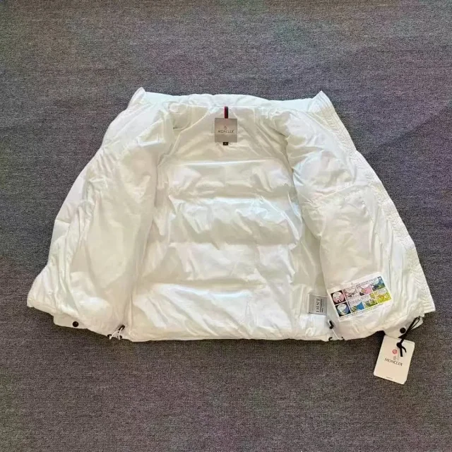 Moncler Jackets Hooded zip-front jacket with tricolor hood trim product detail image 6