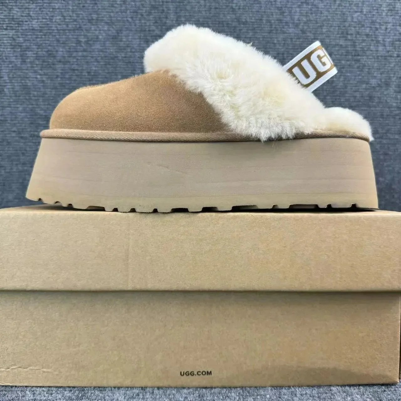Thick soled square cut slippers 3474 chestnut color
