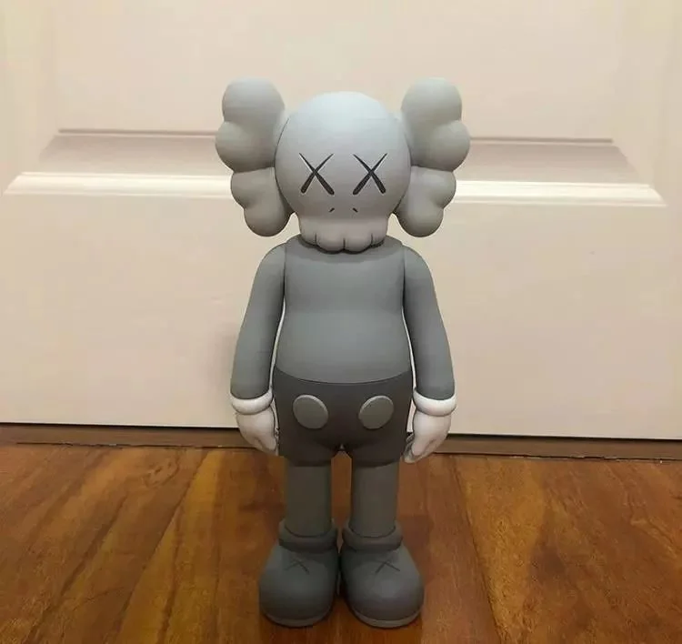 KAWS，Trendy Figurine