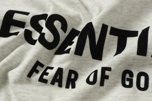 Fear of God Essentials Arch Logo Long-Sleeve Tee Gray - 5