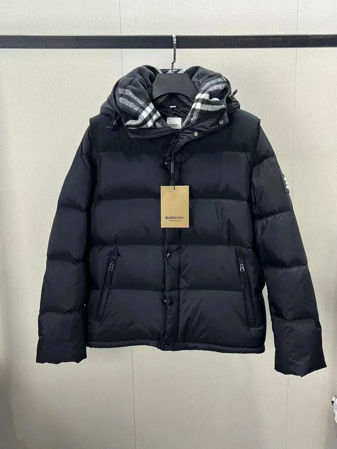 B.urberry Coat
