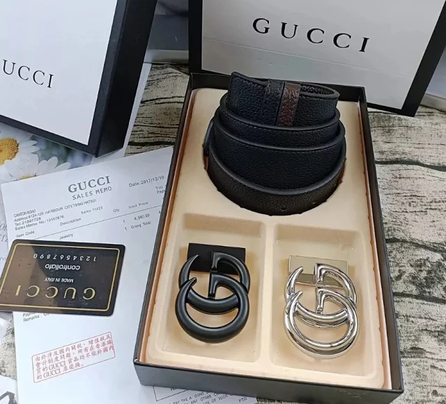 Gucci Belts Interlocking G buckle belt with interchangeable buckles product detail image 4
