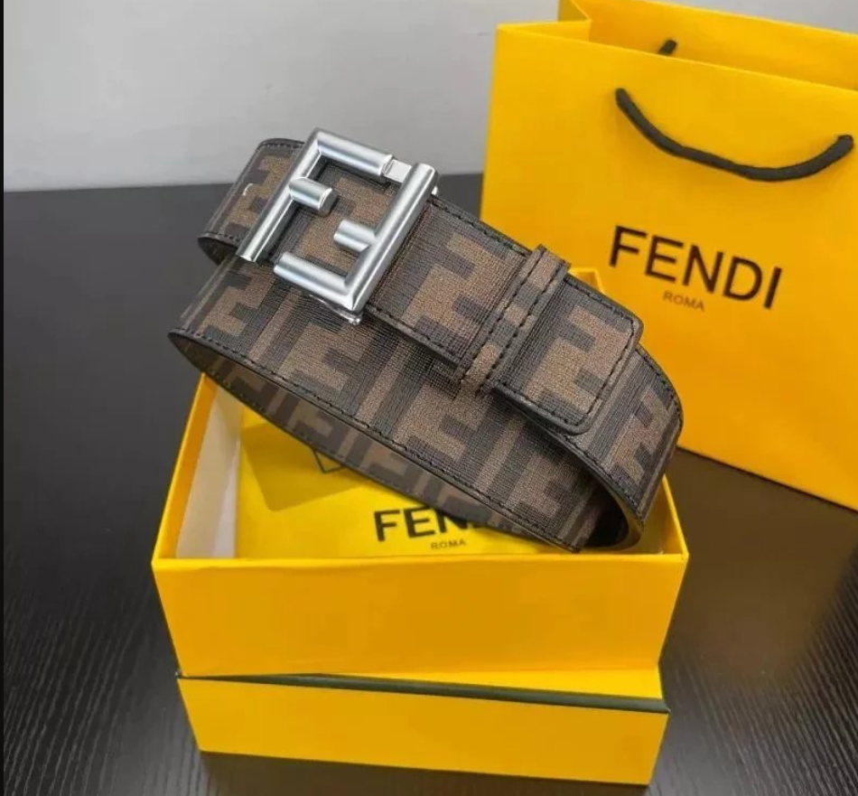 Gucci Belts Interlocking G buckle belt with interchangeable buckles — F*di 2*Top quality
