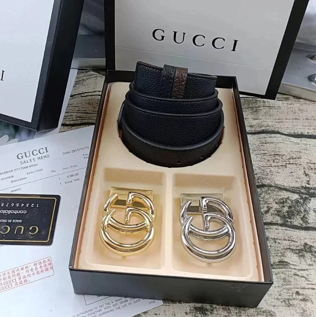 Gucci Belts Interlocking G buckle belt with interchangeable buckles product detail image 3
