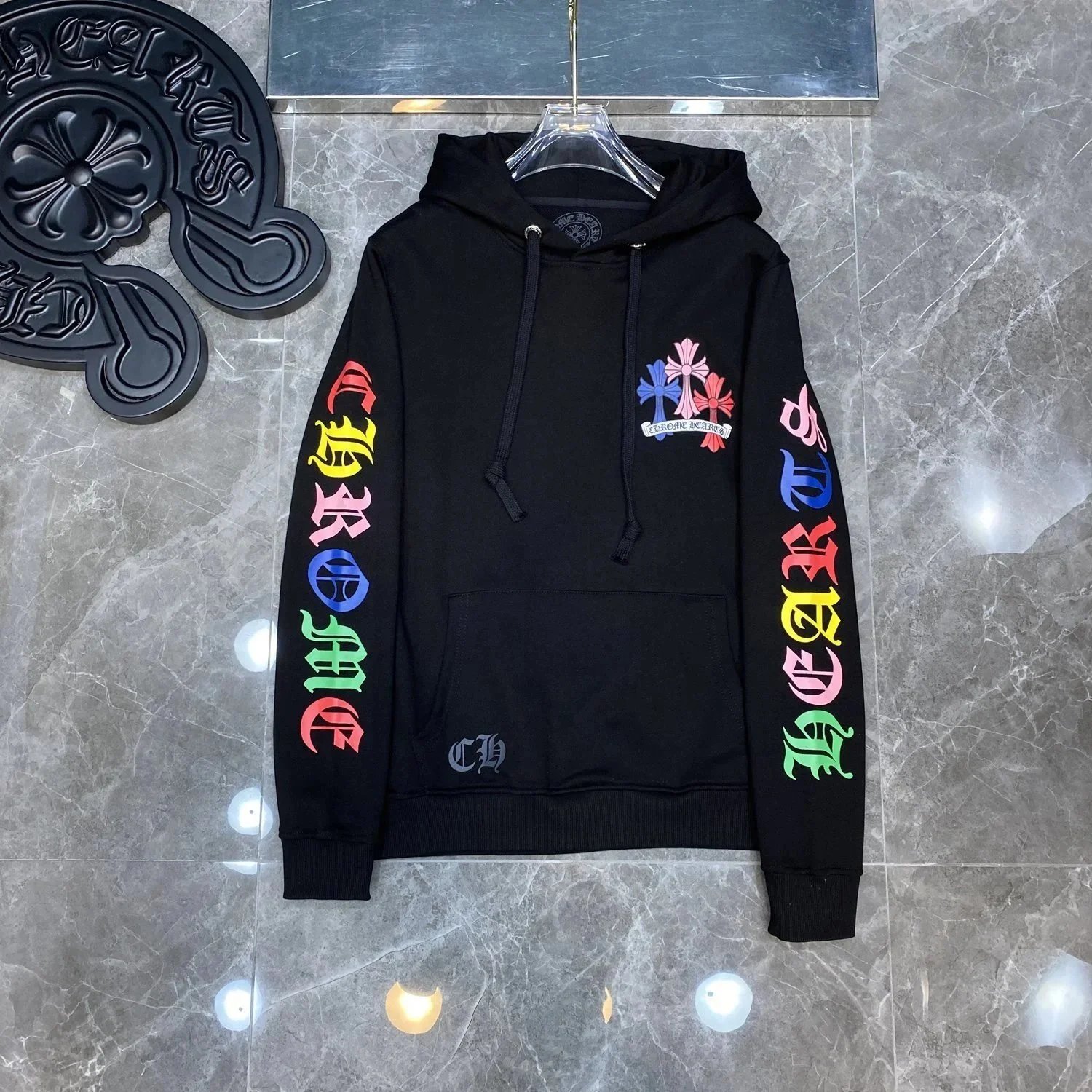 318 black