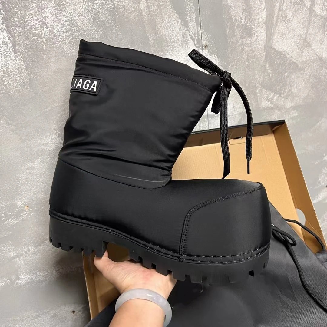Balenciaga Snow Boot Black Boots - 7