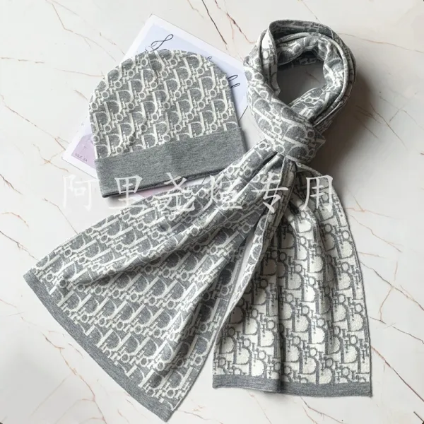Dior Oblique Gray Knit Scarf and Beanie Set - 1