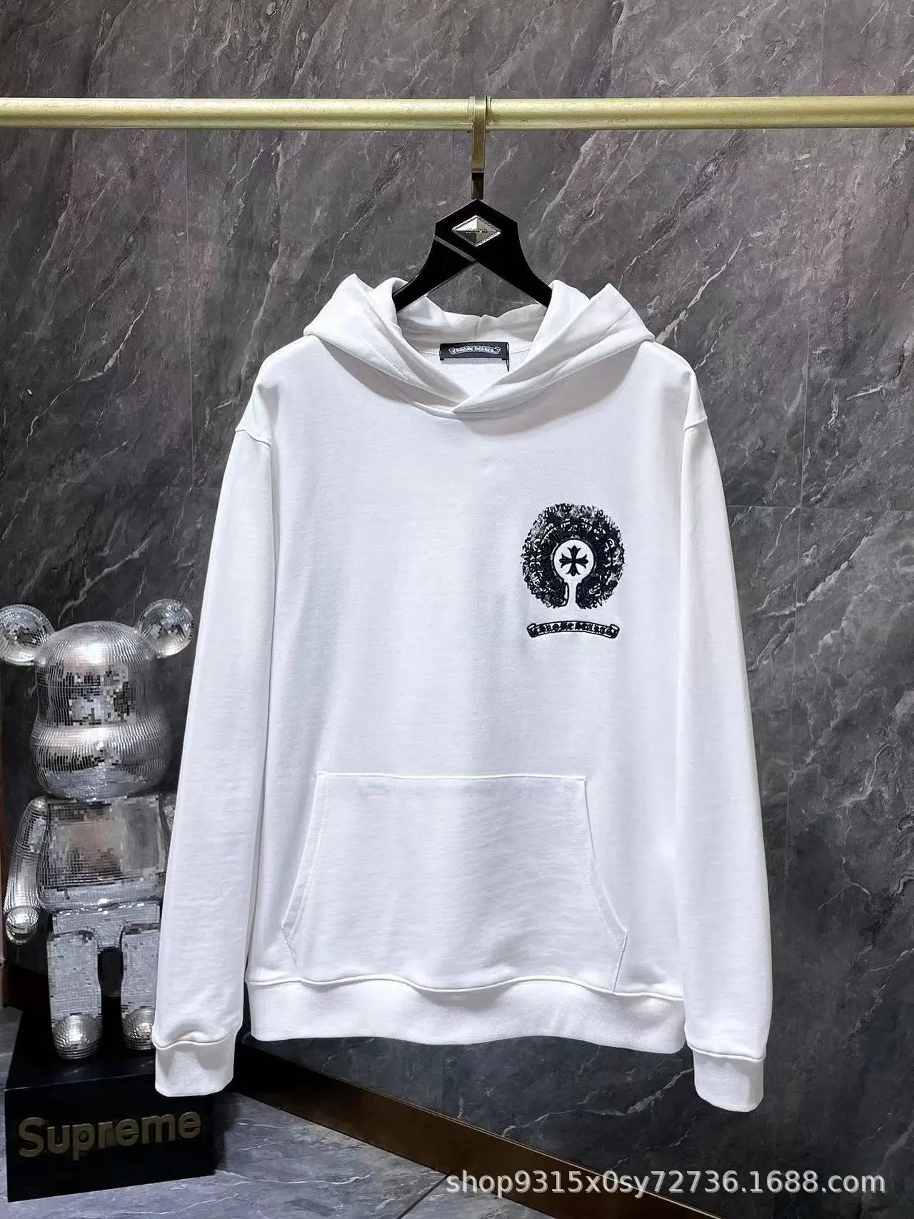 white 3—right SKU image