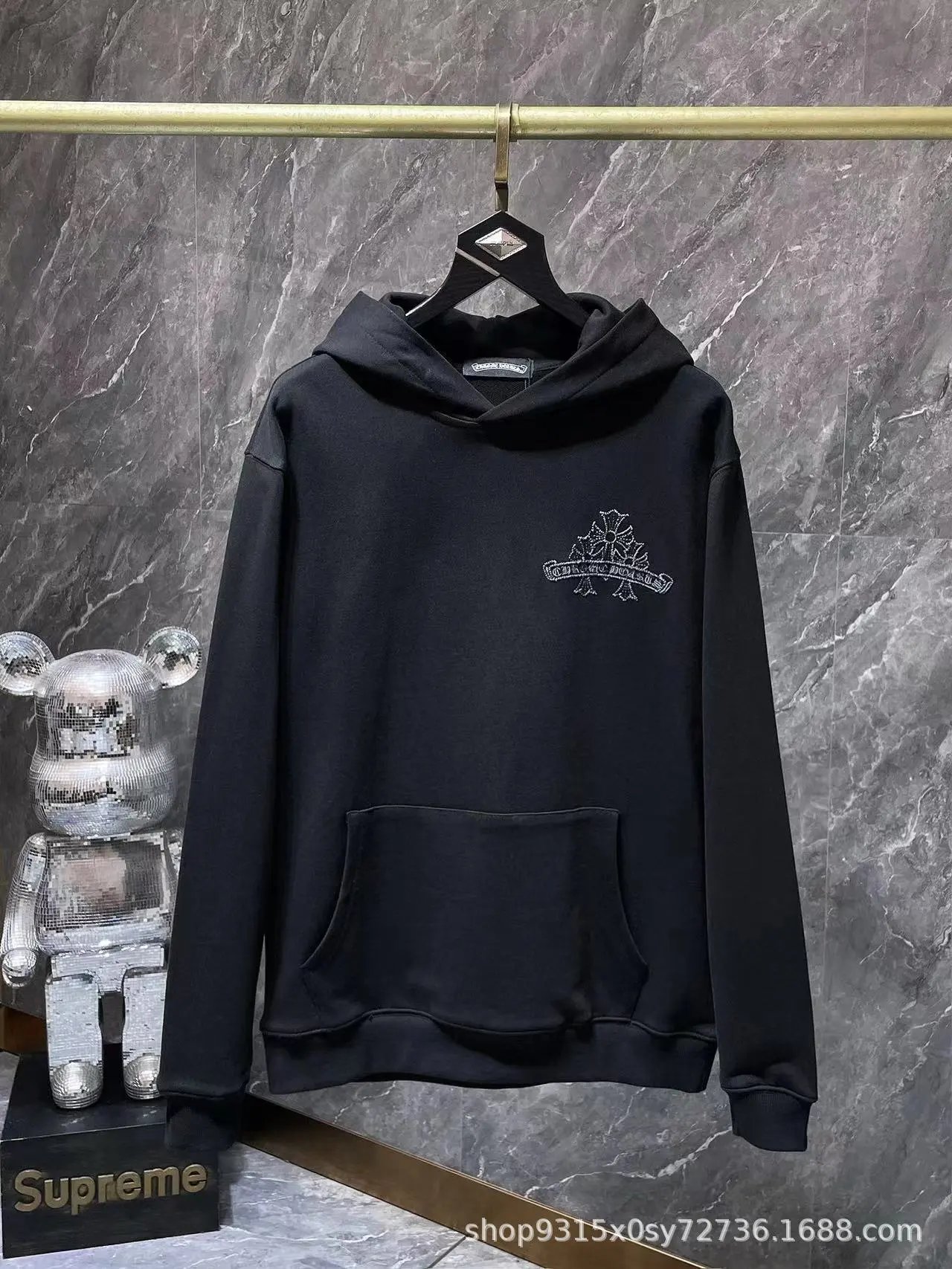 Black-positive SKU image