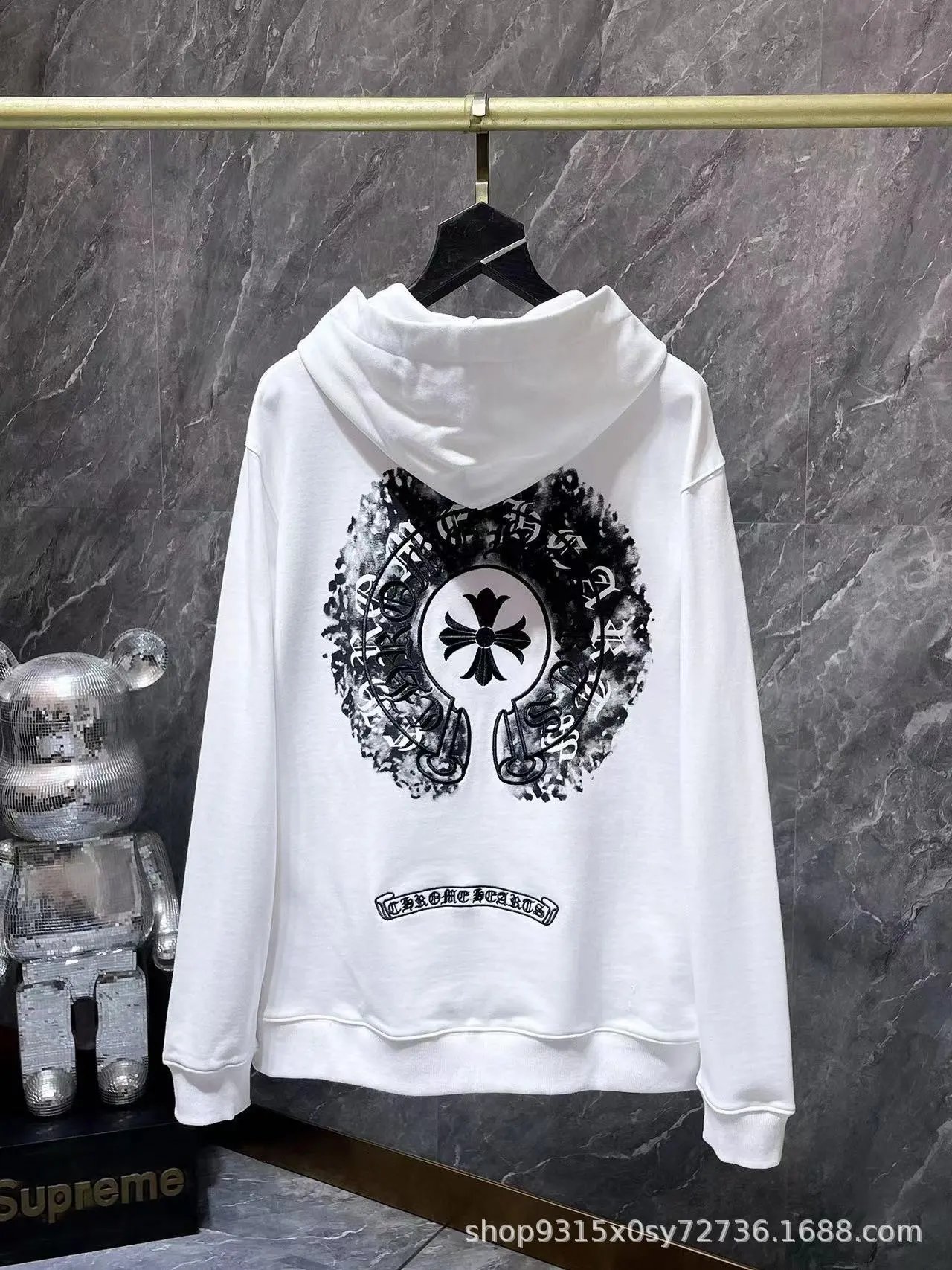 white 3—Oppose SKU image