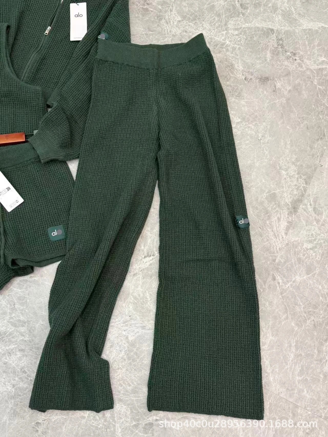 Dark green SKU image
