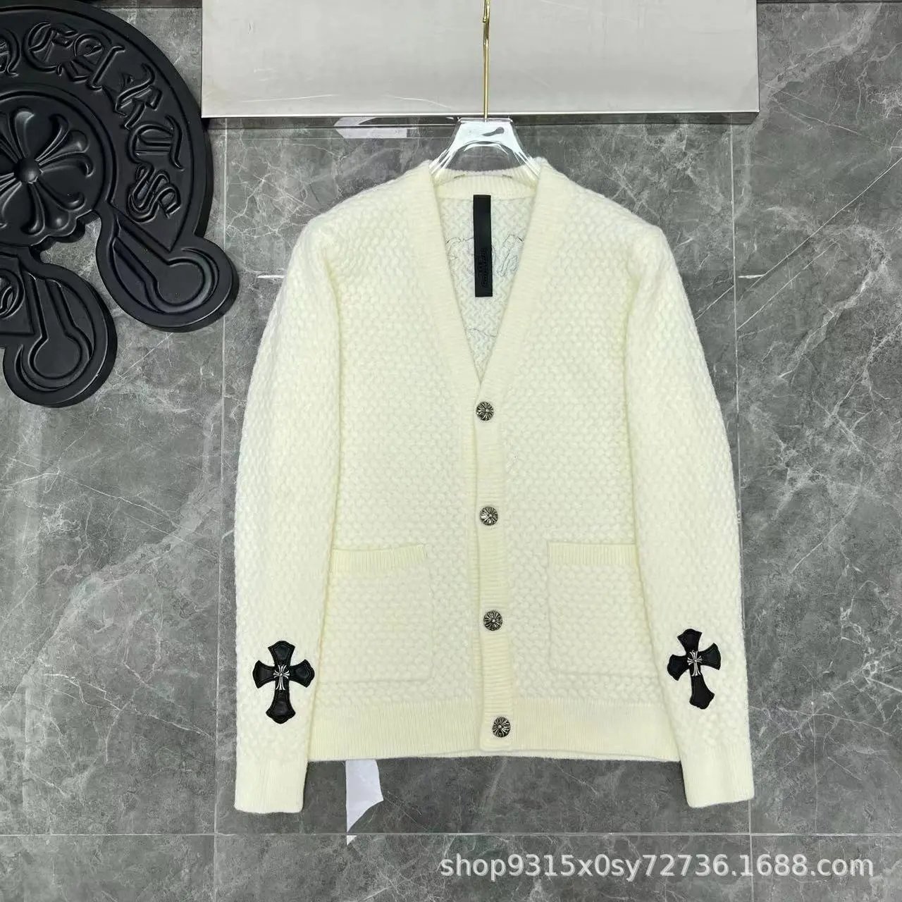 milky white 4—right SKU image