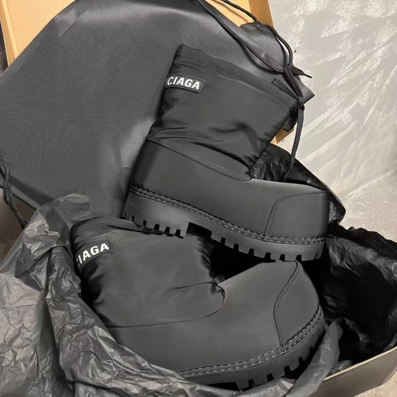 Balenciaga Snow Boot Black Boots - 6