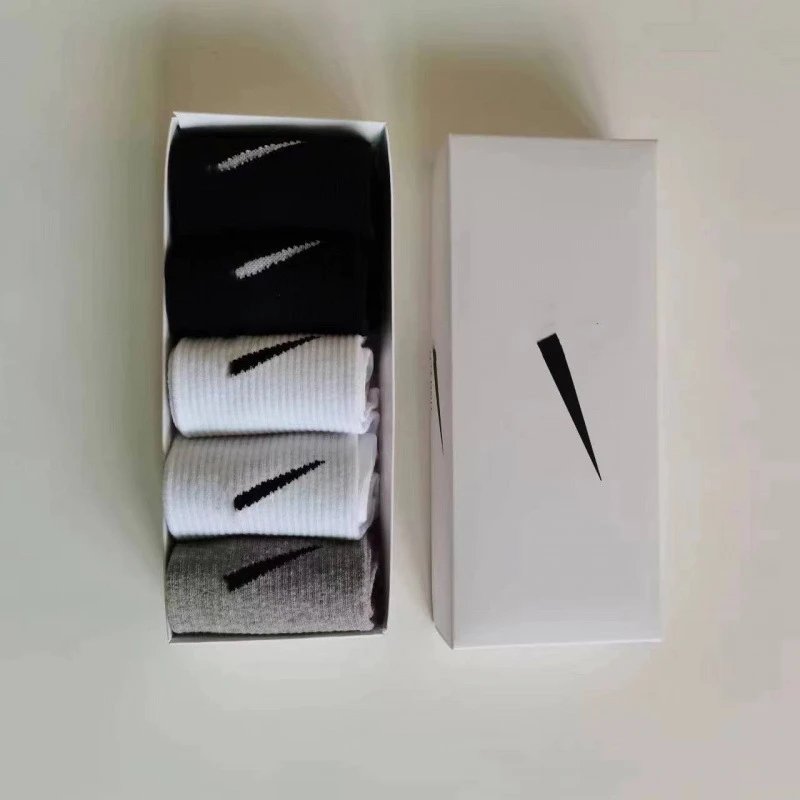 Long Tube 2 White 2 Black 1 Grey