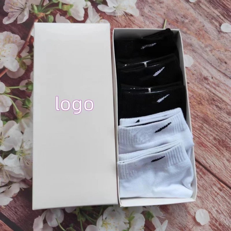 Short Tube 3 Black 2 White