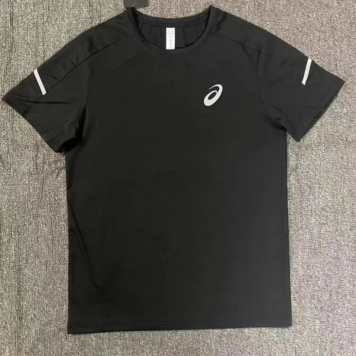 ASICS Short-sleeve sports T-shirt and shorts set — 1-Black