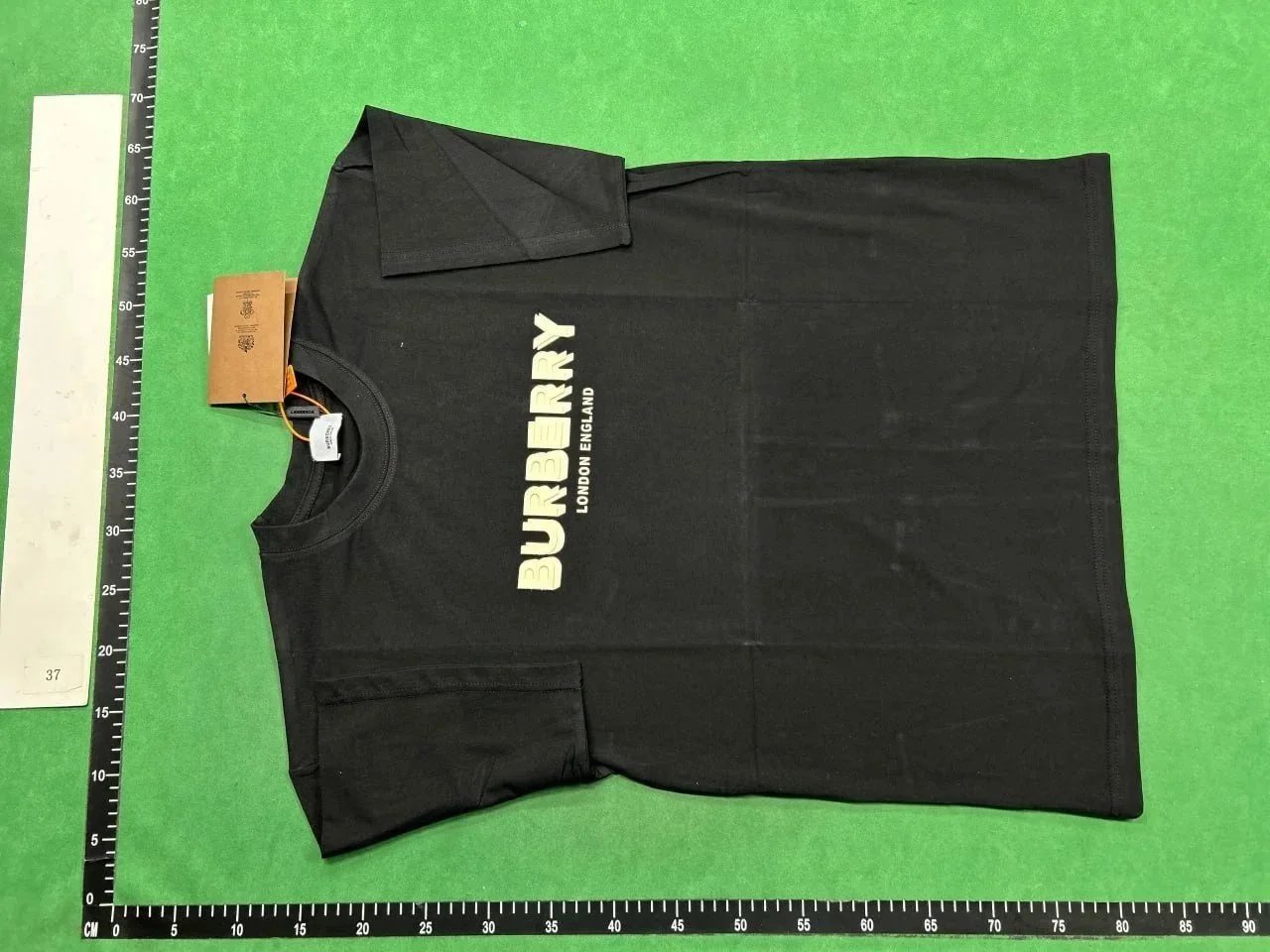 Burberry T-Shirts Short-Sleeve Graphic T-Shirt — 6