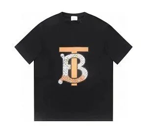 Burberry T-Shirts Short-Sleeve Graphic T-Shirt — 14