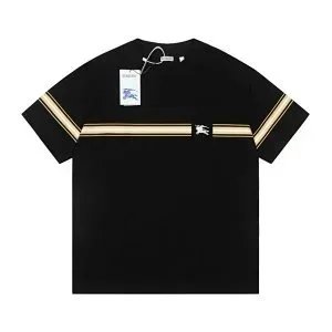 Burberry T-Shirts Short-Sleeve Graphic T-Shirt — 20