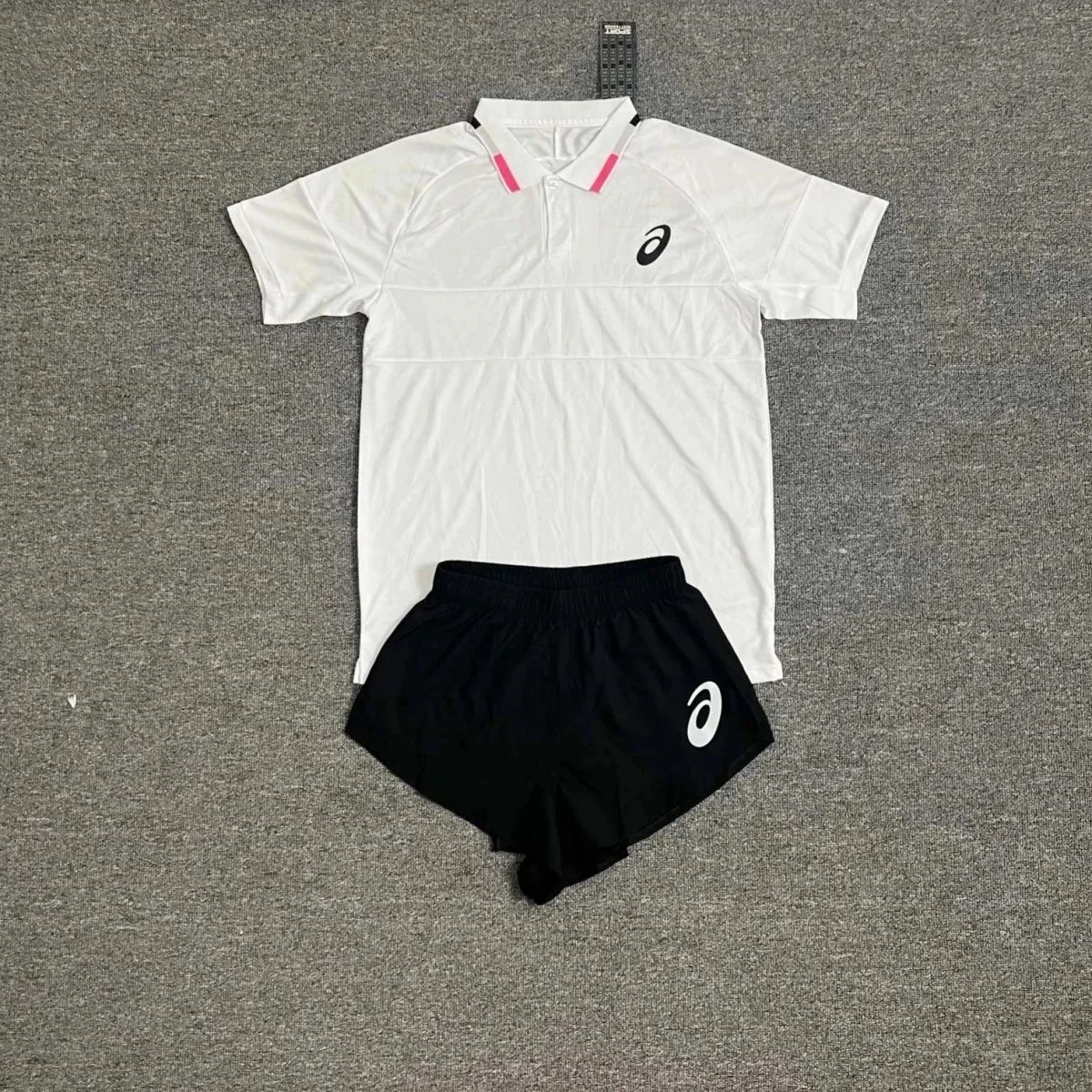 ASICS Short-sleeve sports T-shirt and shorts set — 2-White set