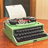 Lego  Typewriter Machine — seller photo 3