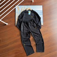 Black crew-neck sweatshirt set