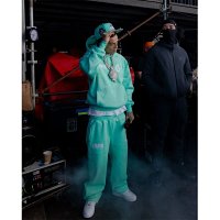 6PM Tracksuit — seller photo 3